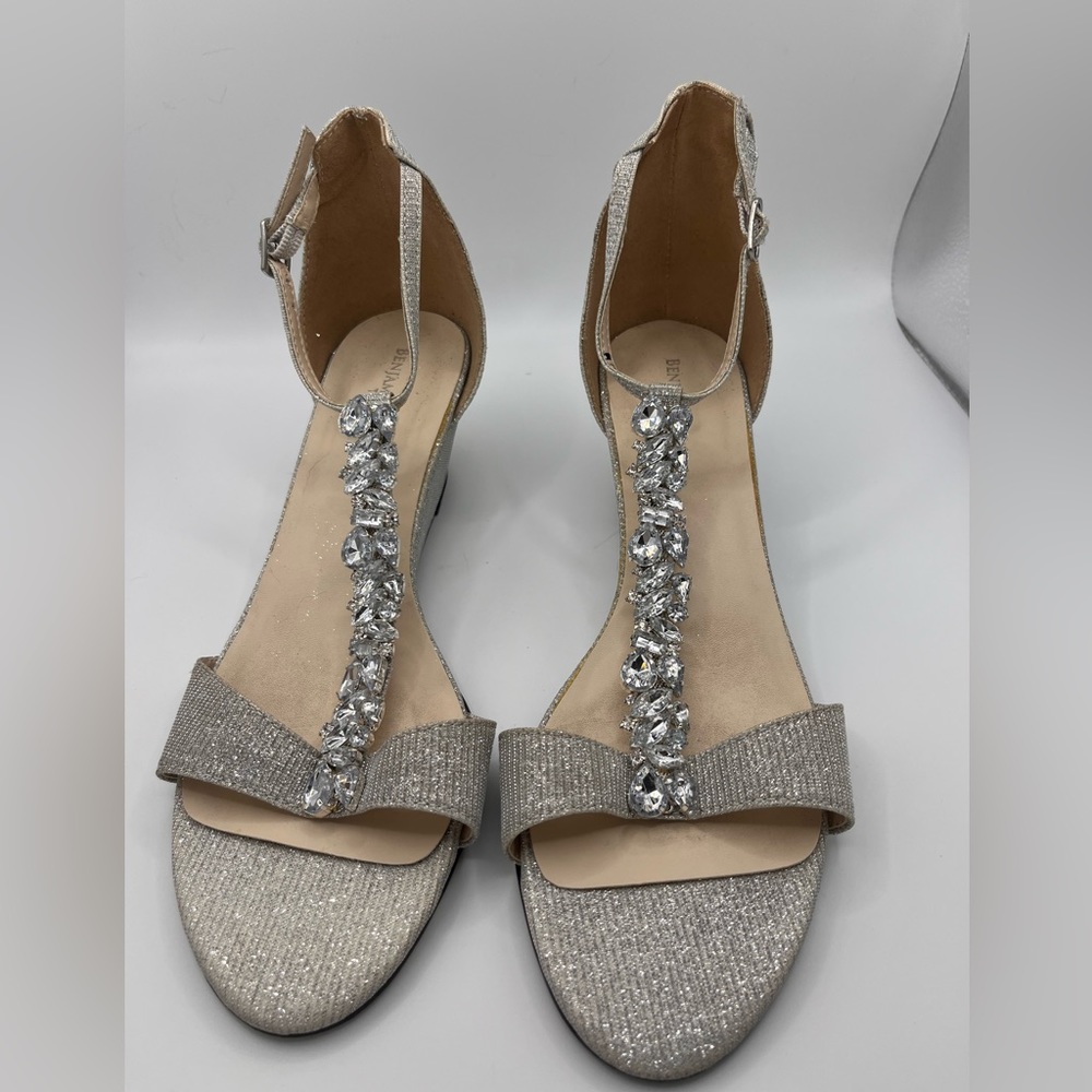 BENJAMIN WALK TOUCH UPS EMBELLISHED PUMPS